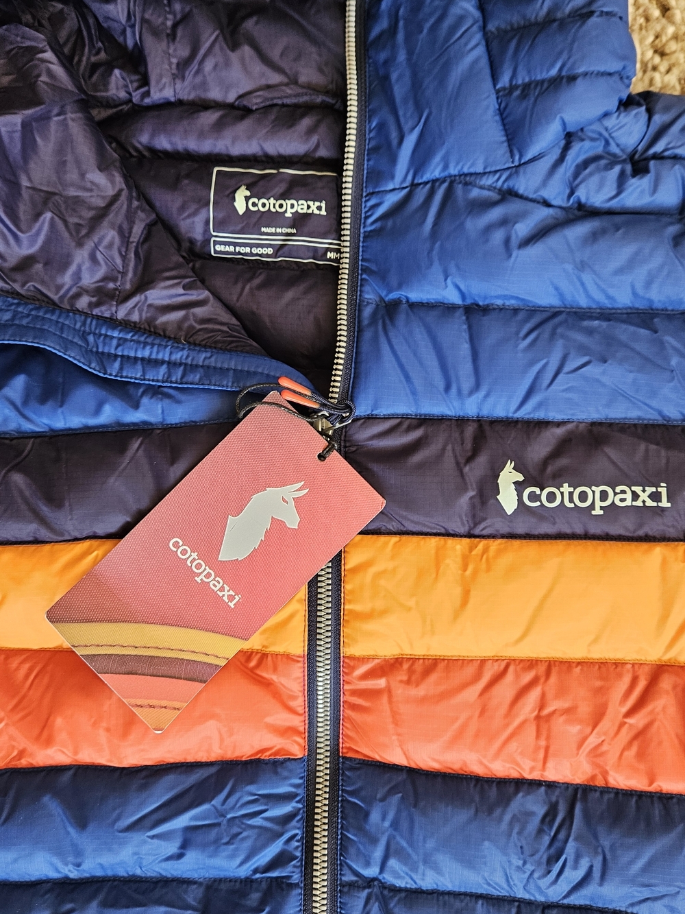 Cotopaxi Men's Fuego Down Hooded Jacket - Picture 2 of 4